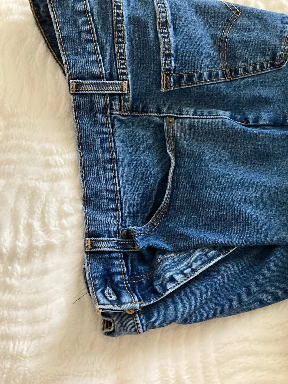 Levi's Straight Leg Men's Jeans in Denim Blue